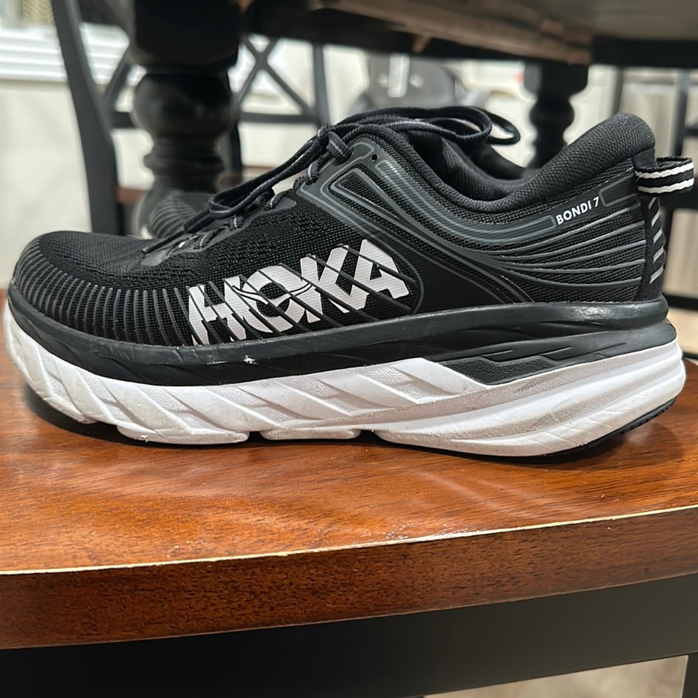 Hoka OneOne Bondi 7